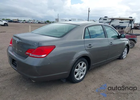 2005 Toyota Avalon Xl z USA, uszkodzony, nr VIN 4T1BK36B05U006860
